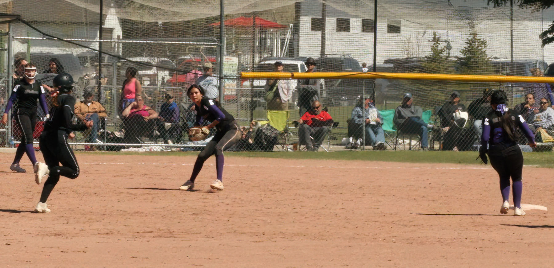 Josie Caye fielding